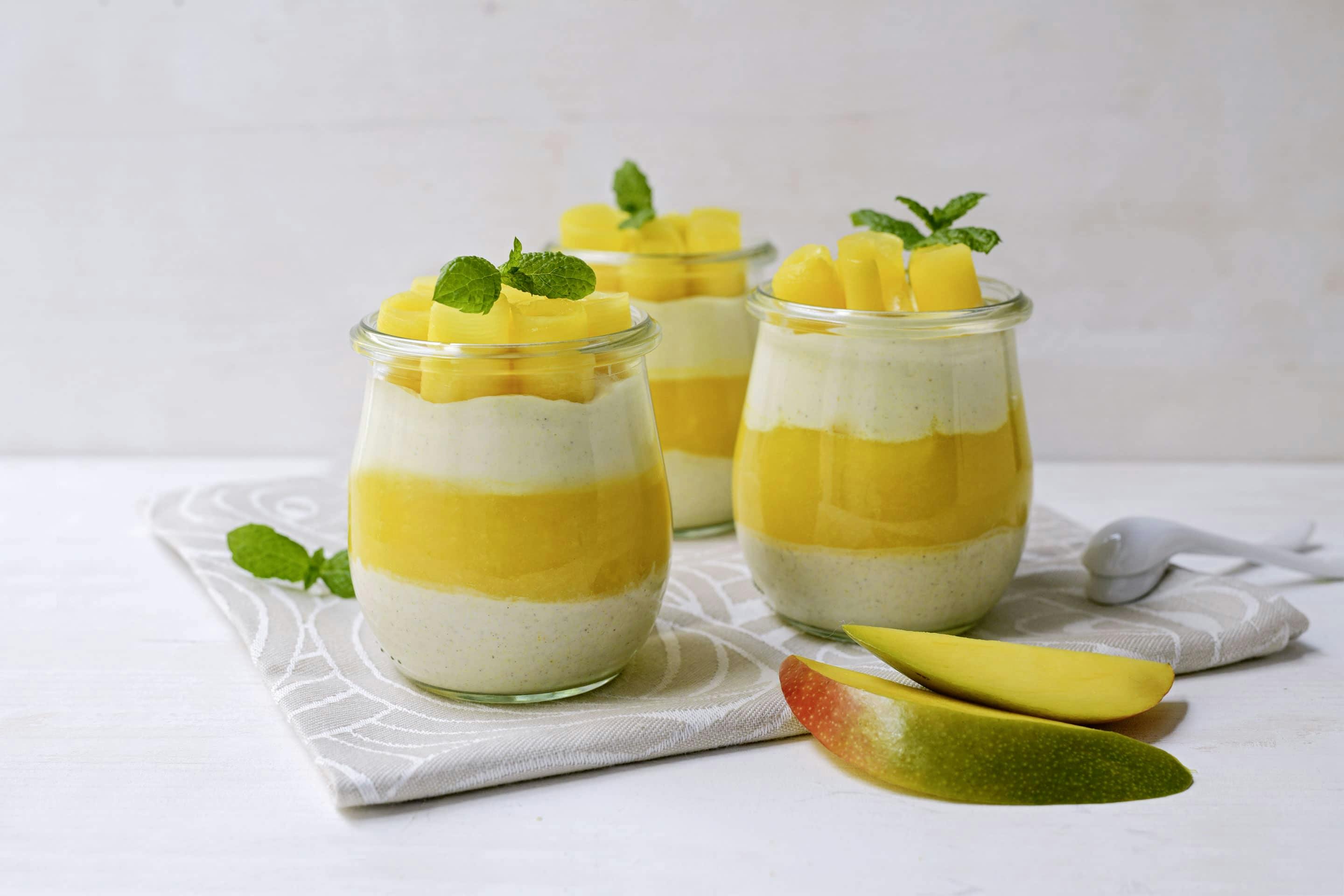 Mango-Topfens-Schichtdessert mit VEGGY Sweet